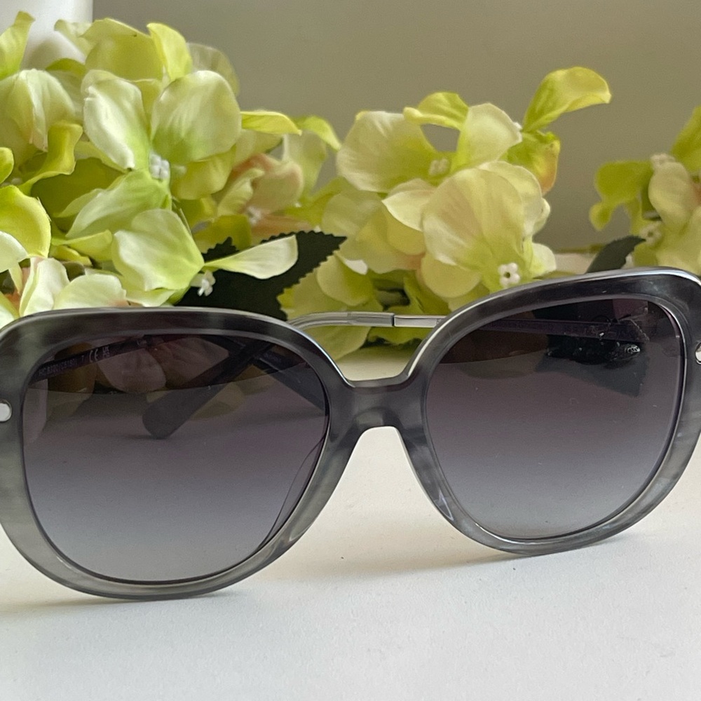 Coach Elegant grey /blue  Sunglasses - Picture 6 of 8
